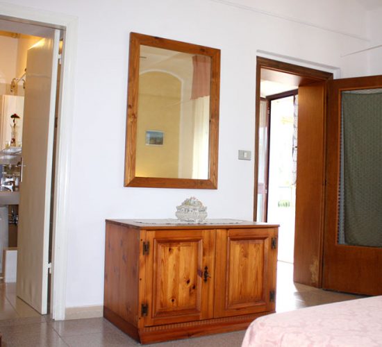 Camere Alberese Agriturismo con piscina camera oleandro